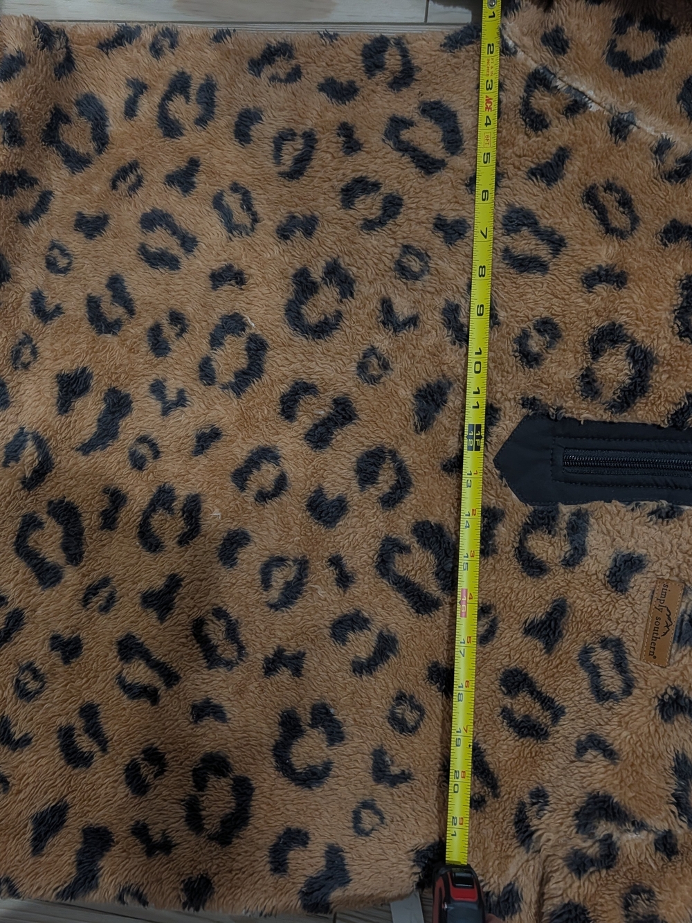 Simply Southern Leopard Print Sherpa Pullover – Size XL - Picture 8 of 11